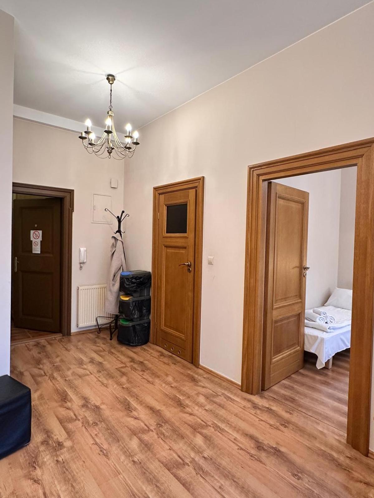 Mikolajska Apartments With Lift Kraków Exteriör bild